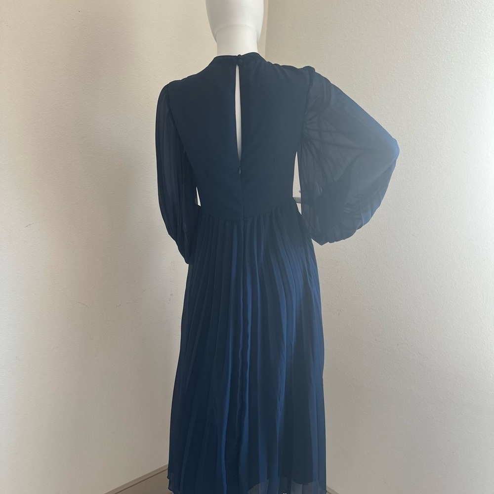 ASOS Designhighneck pleated long sleeve skater maxi dress embroidery navy - Picture 7 of 10